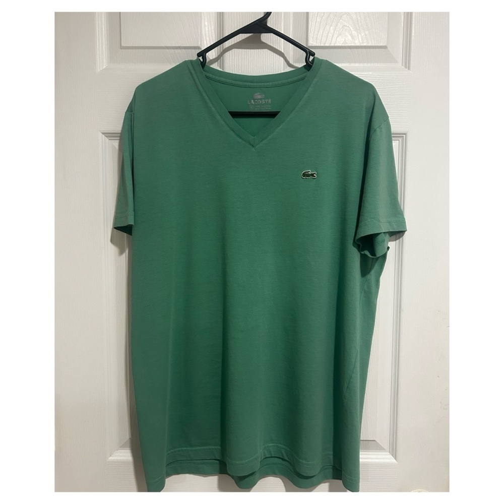 Lacoste Men's Green V-Neck T-Shirt Size 6